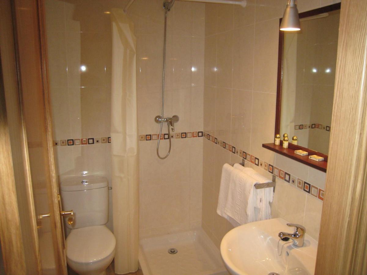 Hostal Alfajarin El Burgo de Ebro Szoba fotó
